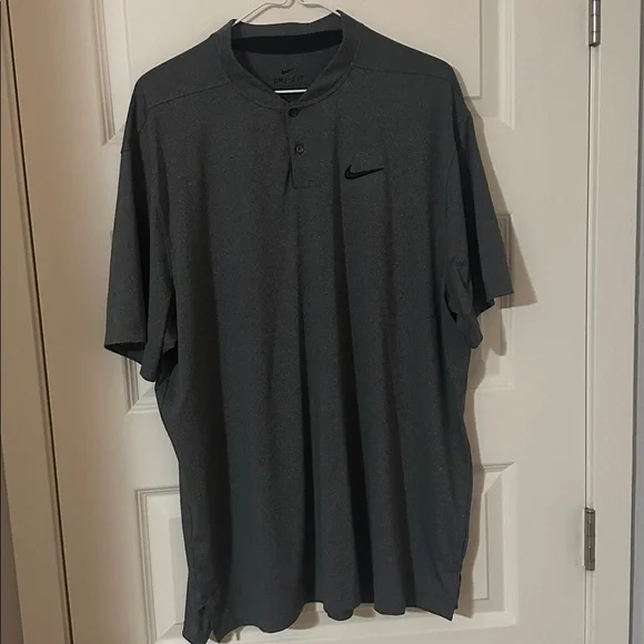 Nike Men's Dri Fit Golf Shirt - Picture 4 of 4
